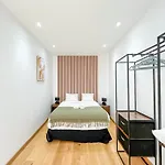 Urban Flat 198 - Townhouse Basfroi