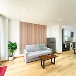 Urban Flat 198 - Townhouse Basfroi